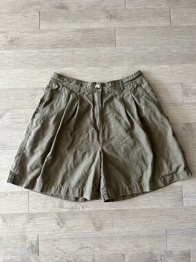 CONCEPT XXV 100% Cotton Olive High-Waist Pleated Women's Bermuda‎ Shorts Size 14